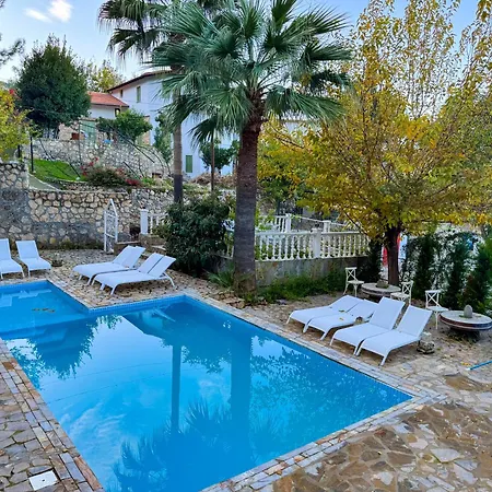 Отель The Old Mill *