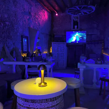 Отель The Old Mill