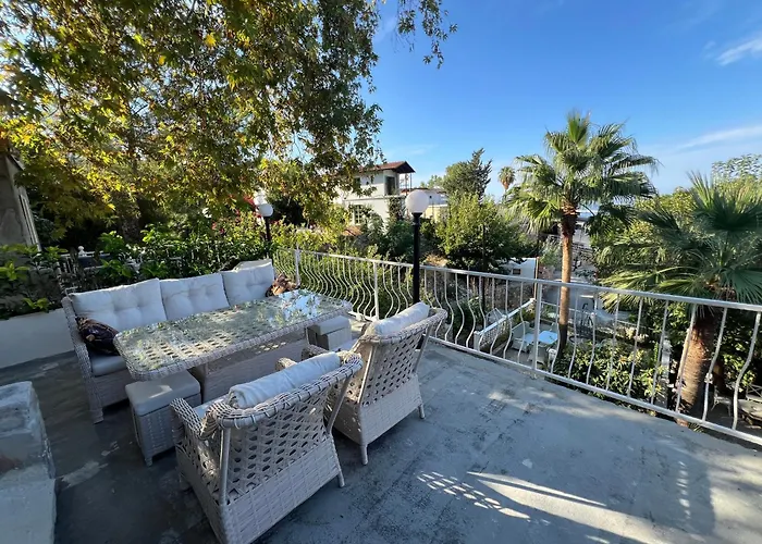 The Old Mill Hotel Lapta