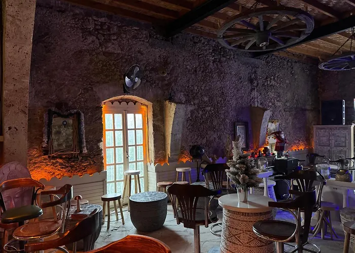 The Old Mill Hotel *