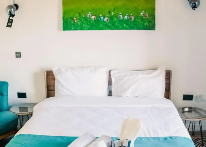 The Old Mill Hotel *