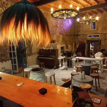 The Old Mill Hotel *